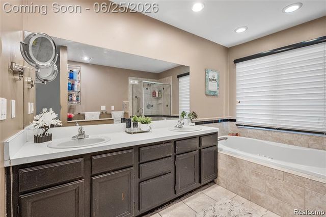 45400 William Court, Canton Charter Township, MI 48188