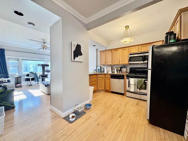 666 E 5th St 1, Boston, MA 02127