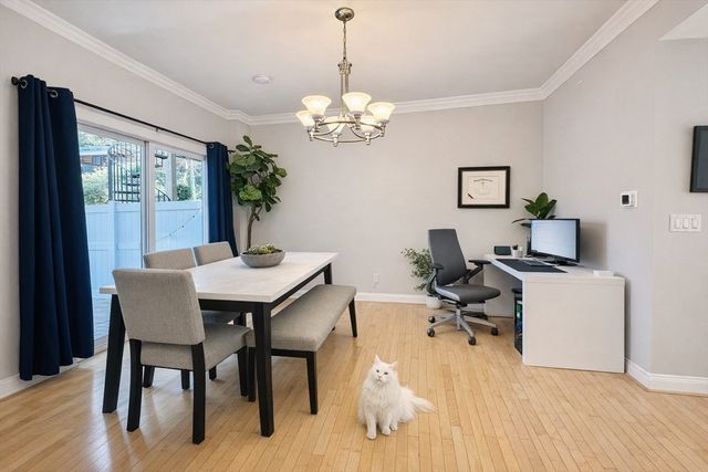 666 E 5th St 1, Boston, MA 02127