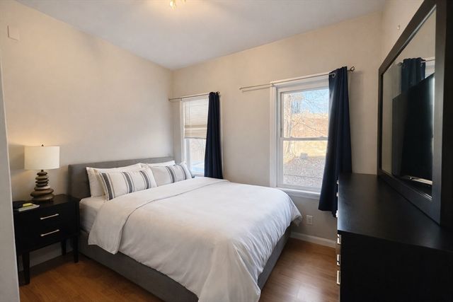 666 E 5th St 1, Boston, MA 02127