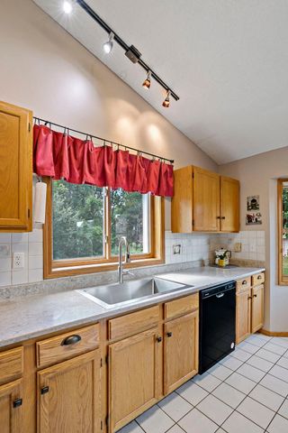 9662 84th Street Bay S, Cottage Grove, MN 55016