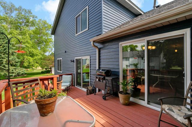 9662 84th Street Bay S, Cottage Grove, MN 55016