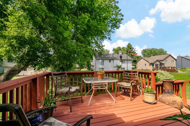 9662 84th Street Bay S, Cottage Grove, MN 55016