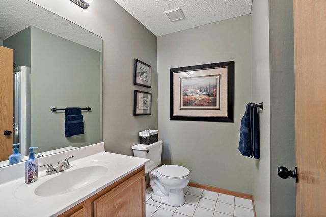 9662 84th Street Bay S, Cottage Grove, MN 55016