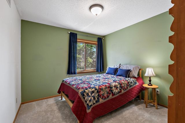 9662 84th Street Bay S, Cottage Grove, MN 55016