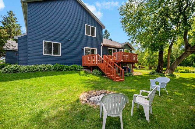 9662 84th Street Bay S, Cottage Grove, MN 55016