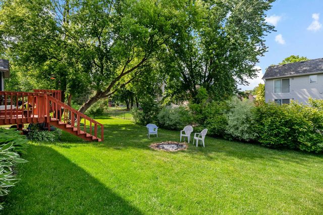 9662 84th Street Bay S, Cottage Grove, MN 55016