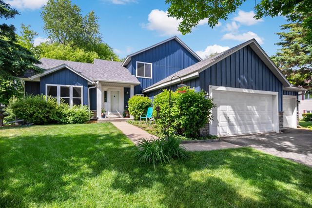 9662 84th Street Bay S, Cottage Grove, MN 55016