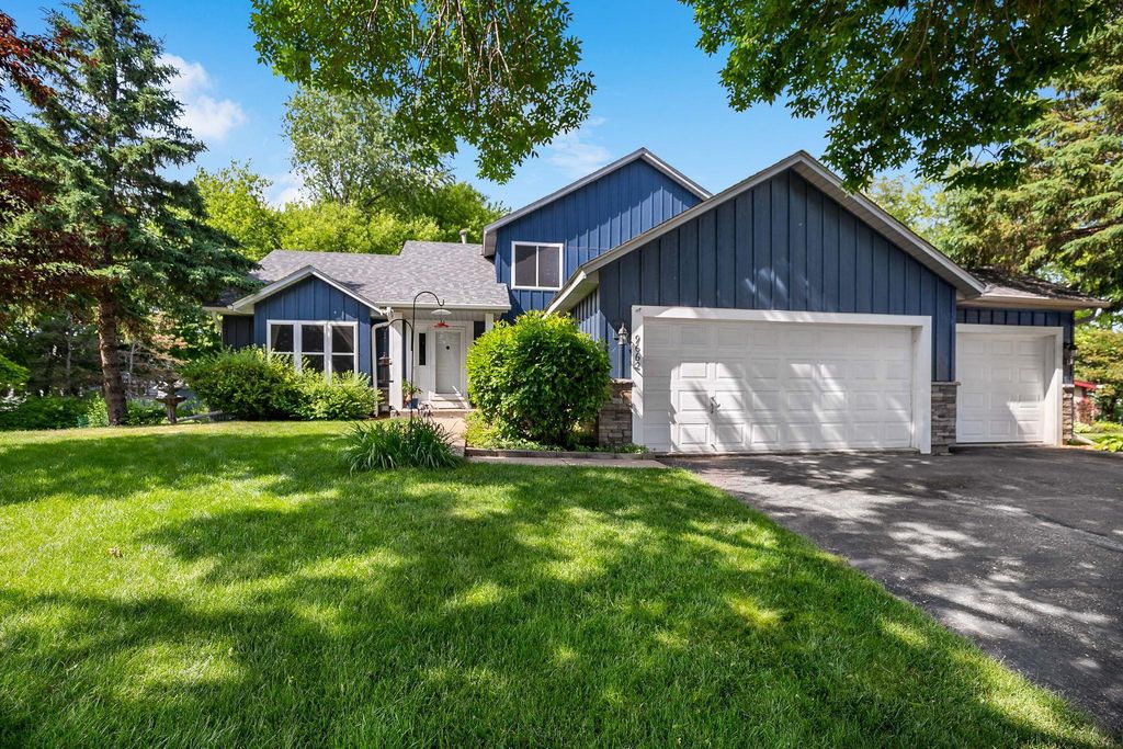 9662 84th Street Bay S, Cottage Grove, MN 55016