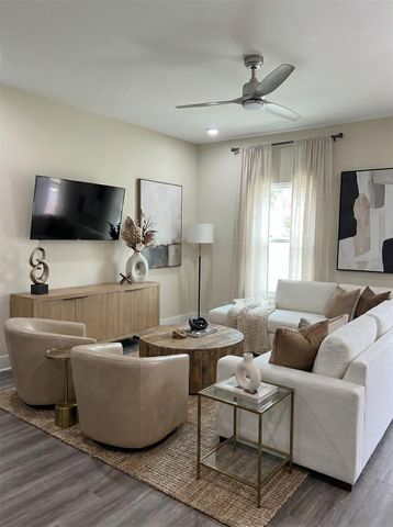 9441 Radio Road B, Houston, TX 77075