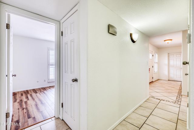 1791 BILLY CASPER Drive, El Paso, TX 79936