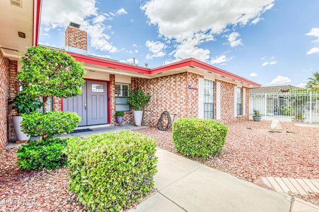 1791 BILLY CASPER Drive, El Paso, TX 79936
