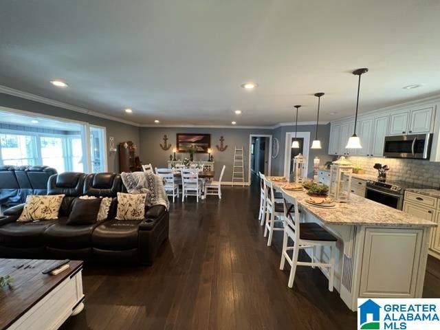 40 CAMELOT LANE, Talladega, AL 35160