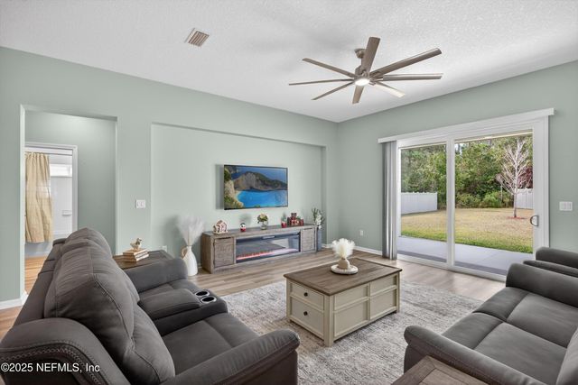 1733 AUSTIN LAKE Way, Middleburg, FL 32068