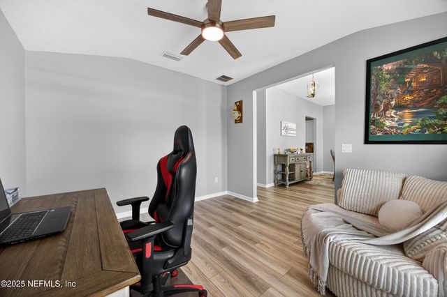 1733 AUSTIN LAKE Way, Middleburg, FL 32068