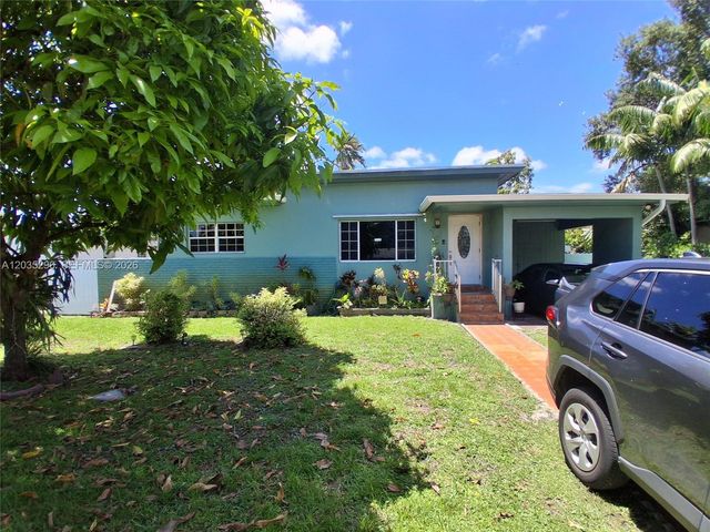 220 NW 150th St, Miami, FL 33168