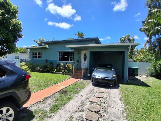 220 NW 150th St, Miami, FL 33168
