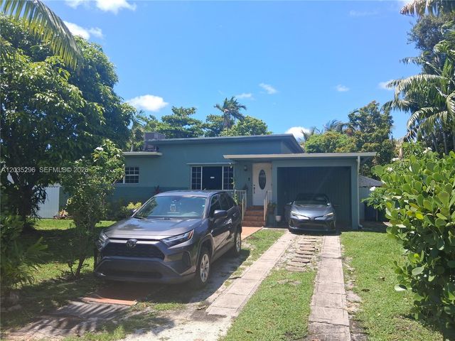 220 NW 150th St, Miami, FL 33168