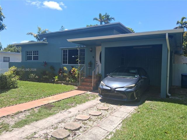 220 NW 150th St, Miami, FL 33168