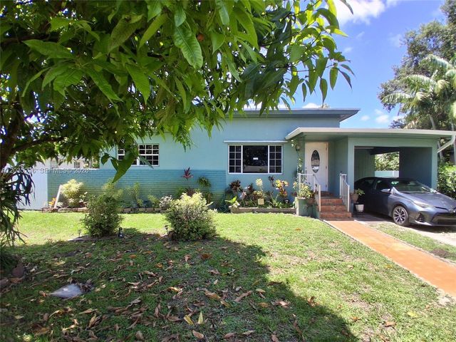 220 NW 150th St, Miami, FL 33168