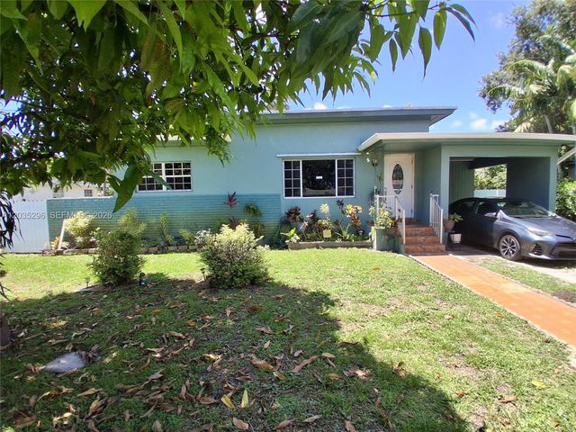 220 NW 150th St, Miami, FL 33168