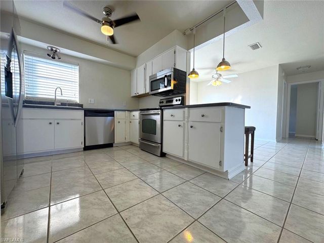 242 Seminole BLVD NW, Port Charlotte, FL 33952