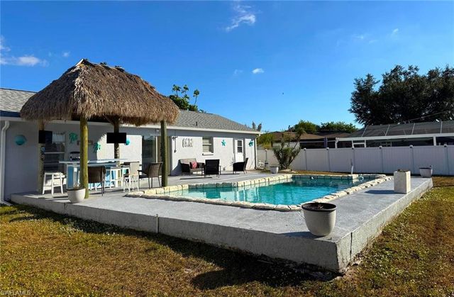 242 Seminole BLVD NW, Port Charlotte, FL 33952