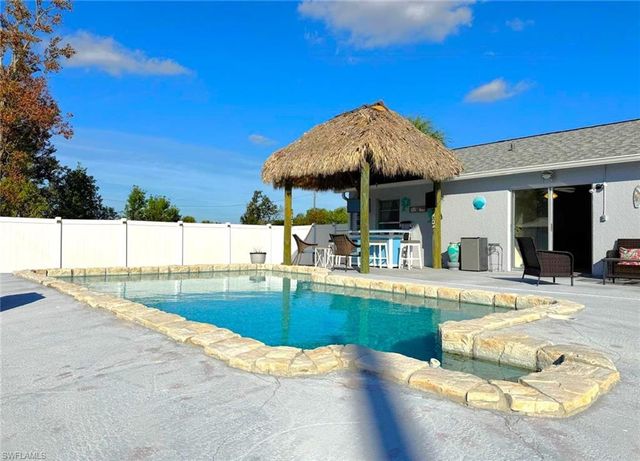 242 Seminole BLVD NW, Port Charlotte, FL 33952