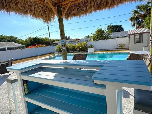 242 Seminole BLVD NW, Port Charlotte, FL 33952