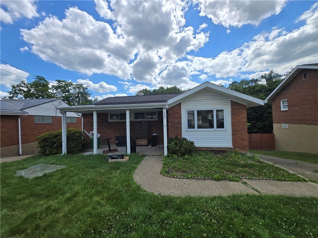 107 Dunbar Dr, Wilkins Twp, PA 15235