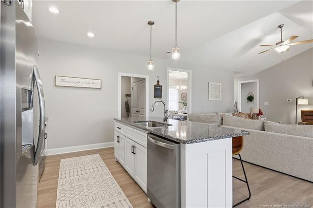 27 Copperhead Lane, Benson, NC 27504