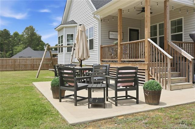 27 Copperhead Lane, Benson, NC 27504