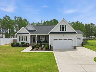 27 Copperhead Lane, Benson, NC 27504