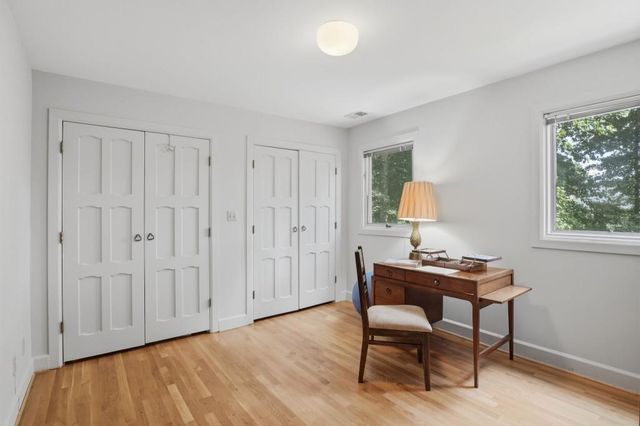 1605 Saint Tropez Way, Atlanta, GA 30350