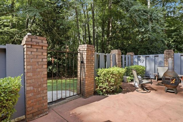 1605 Saint Tropez Way, Atlanta, GA 30350