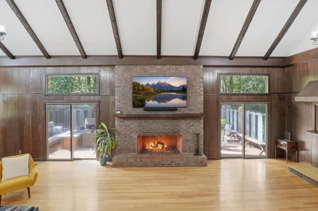 1605 Saint Tropez Way, Atlanta, GA 30350