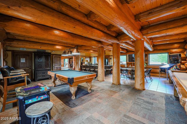 307 E FOXBORO Road 4, Munds Park, AZ 86017