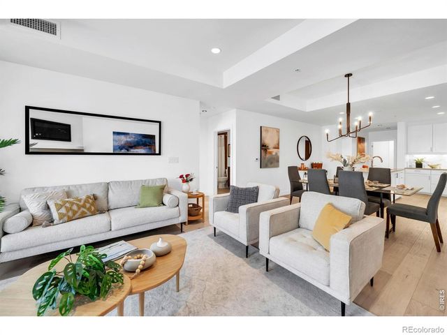 3301 Arapahoe Avenue 209, Boulder, CO 80303