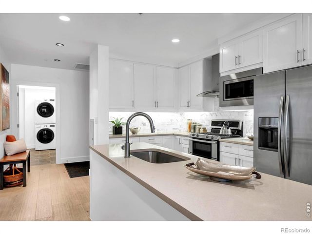 3301 Arapahoe Avenue 209, Boulder, CO 80303