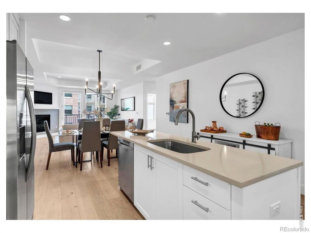 3301 Arapahoe Avenue 209, Boulder, CO 80303