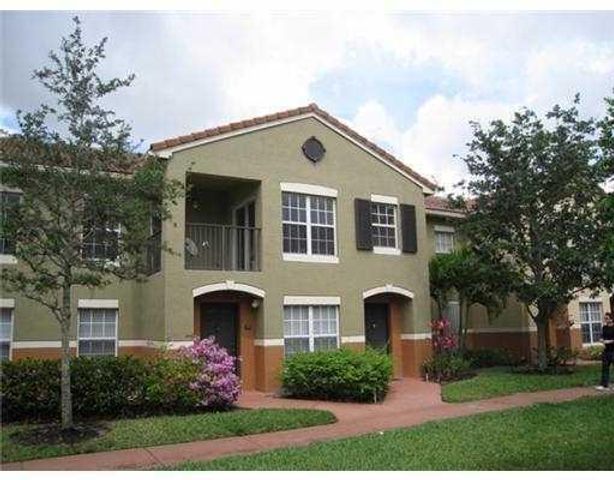 10306 Fox Trail Road S 912, West Palm Beach, FL 33411