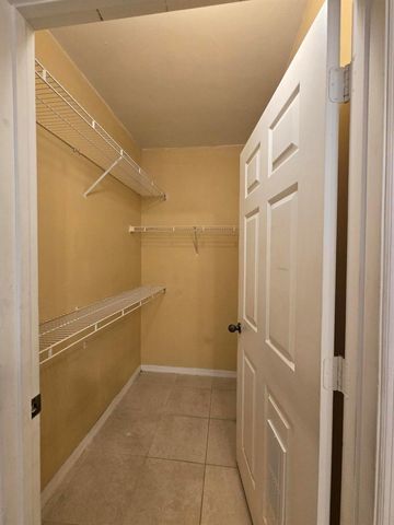 10306 Fox Trail Road S 912, West Palm Beach, FL 33411