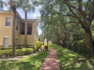 10306 Fox Trail Road S 912, West Palm Beach, FL 33411