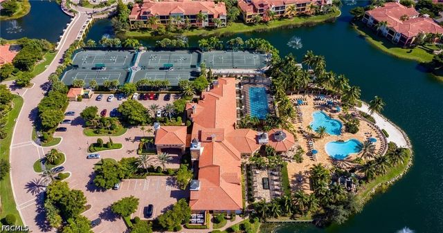 8597 Via Garibaldi CIR 207, Estero, FL 33928