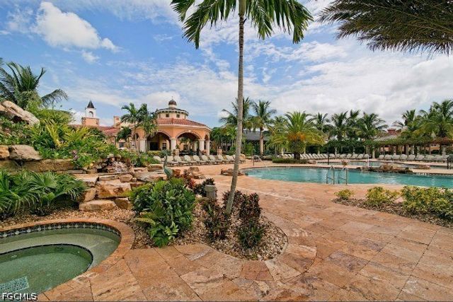 8597 Via Garibaldi CIR 207, Estero, FL 33928