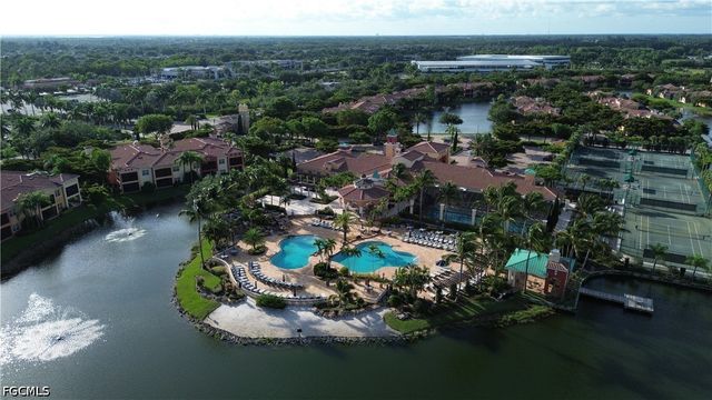 8597 Via Garibaldi CIR 207, Estero, FL 33928