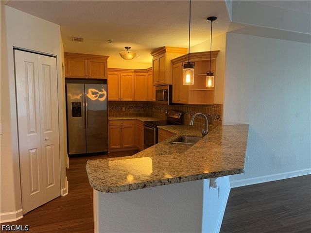 8597 Via Garibaldi CIR 207, Estero, FL 33928