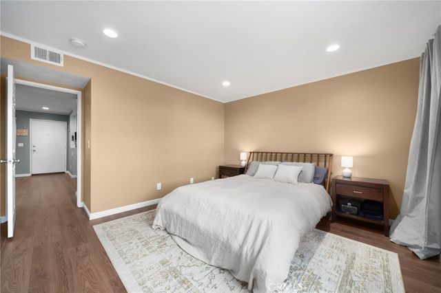 4161 Hathaway Avenue 46, Long Beach, CA 90815