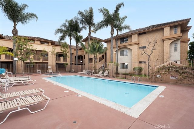 4161 Hathaway Avenue 46, Long Beach, CA 90815