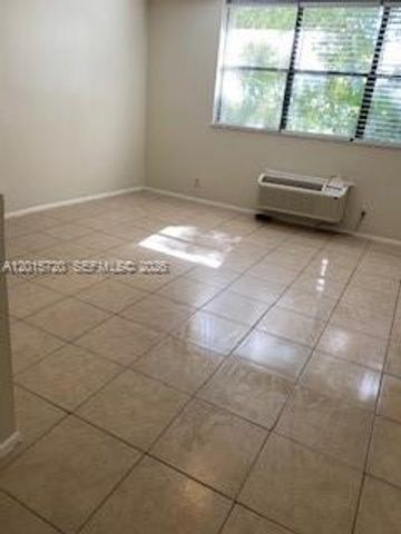 2401 Riverside Dr 408-B, Coral Springs, FL 33065